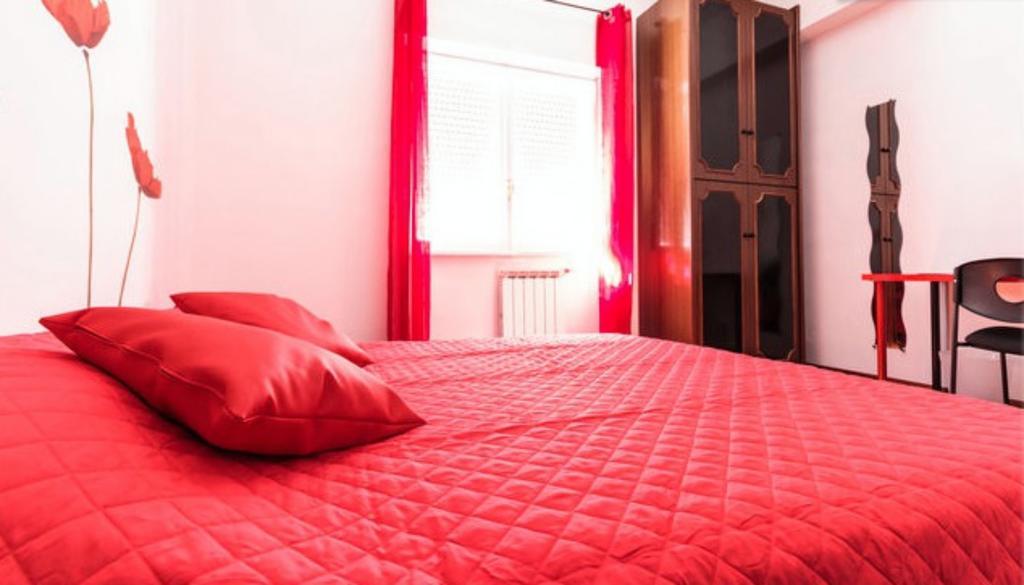 Take It Easy Roma Guest House Room photo