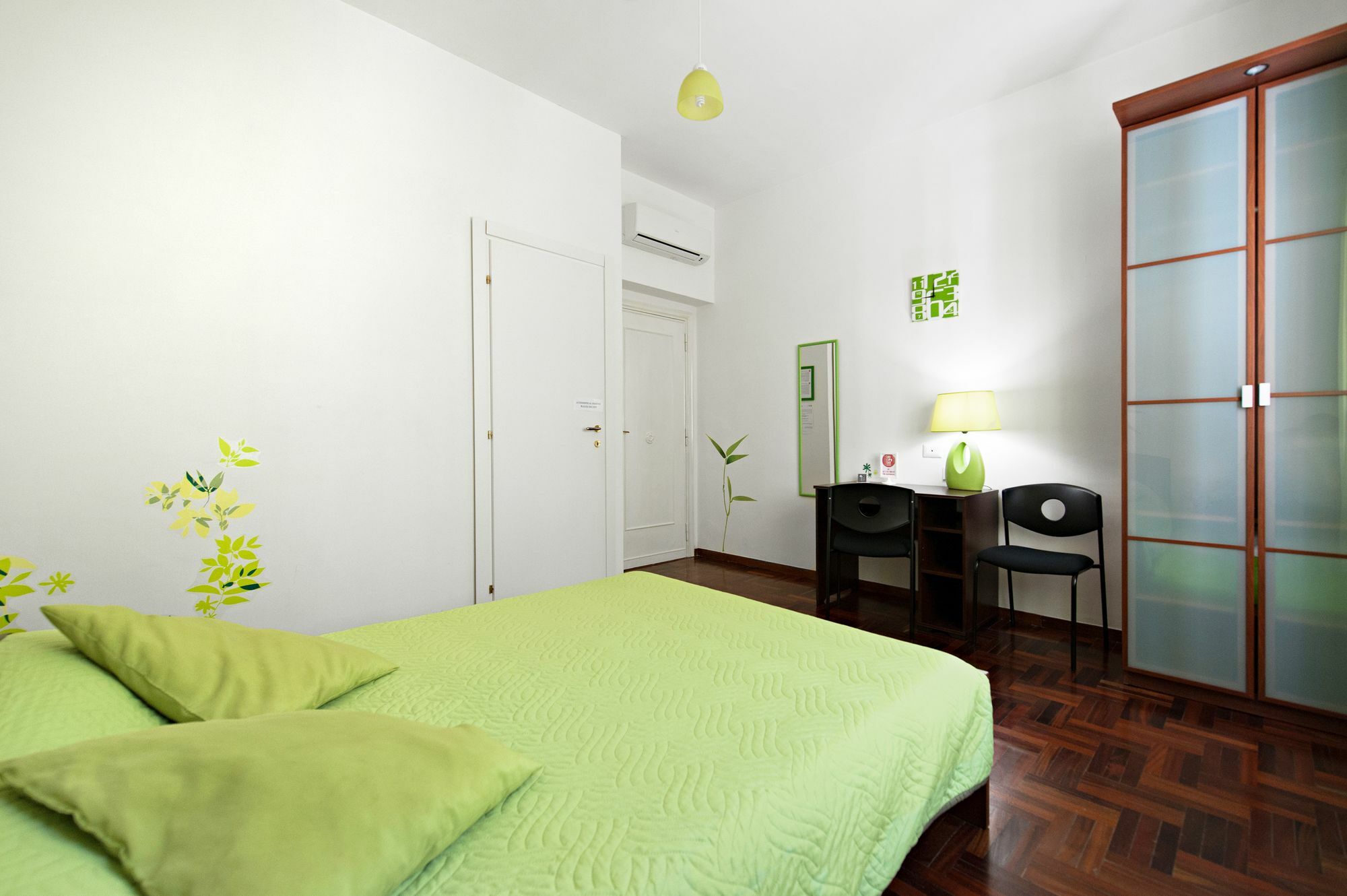 Take It Easy Roma Guest House Exterior photo