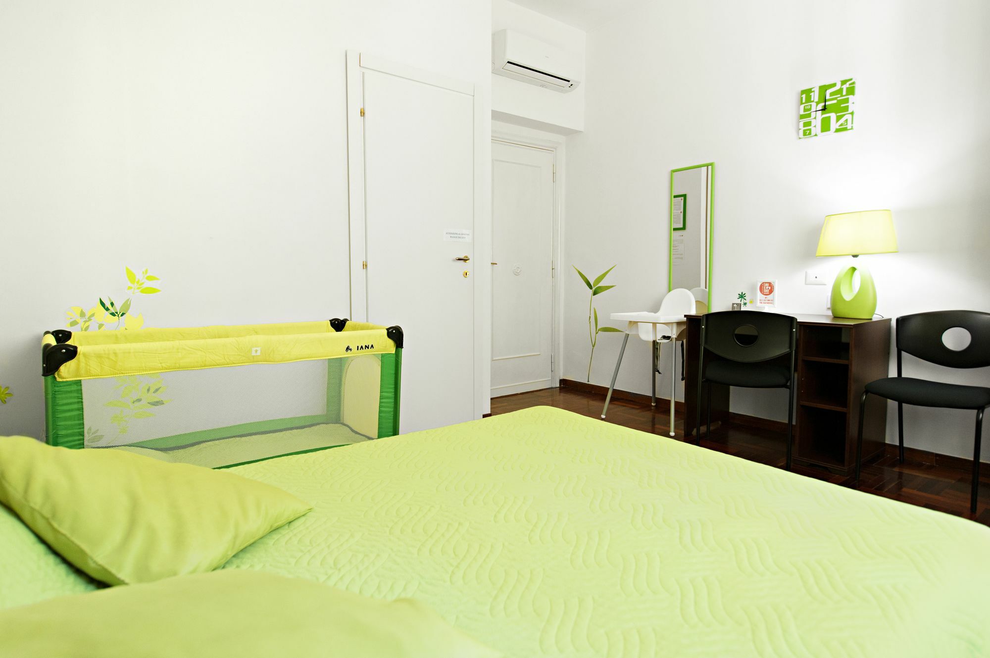 Take It Easy Roma Guest House Exterior photo